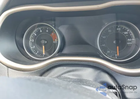 2018 Jeep Cherokee Limited Fwd from USA, damaged, VIN 1C4PJLDX5JD605632